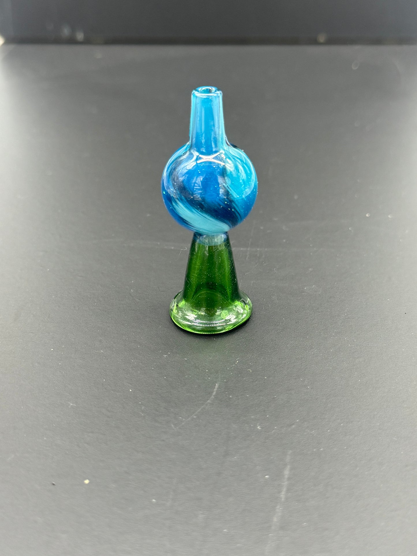 Bubble caps mixed artist