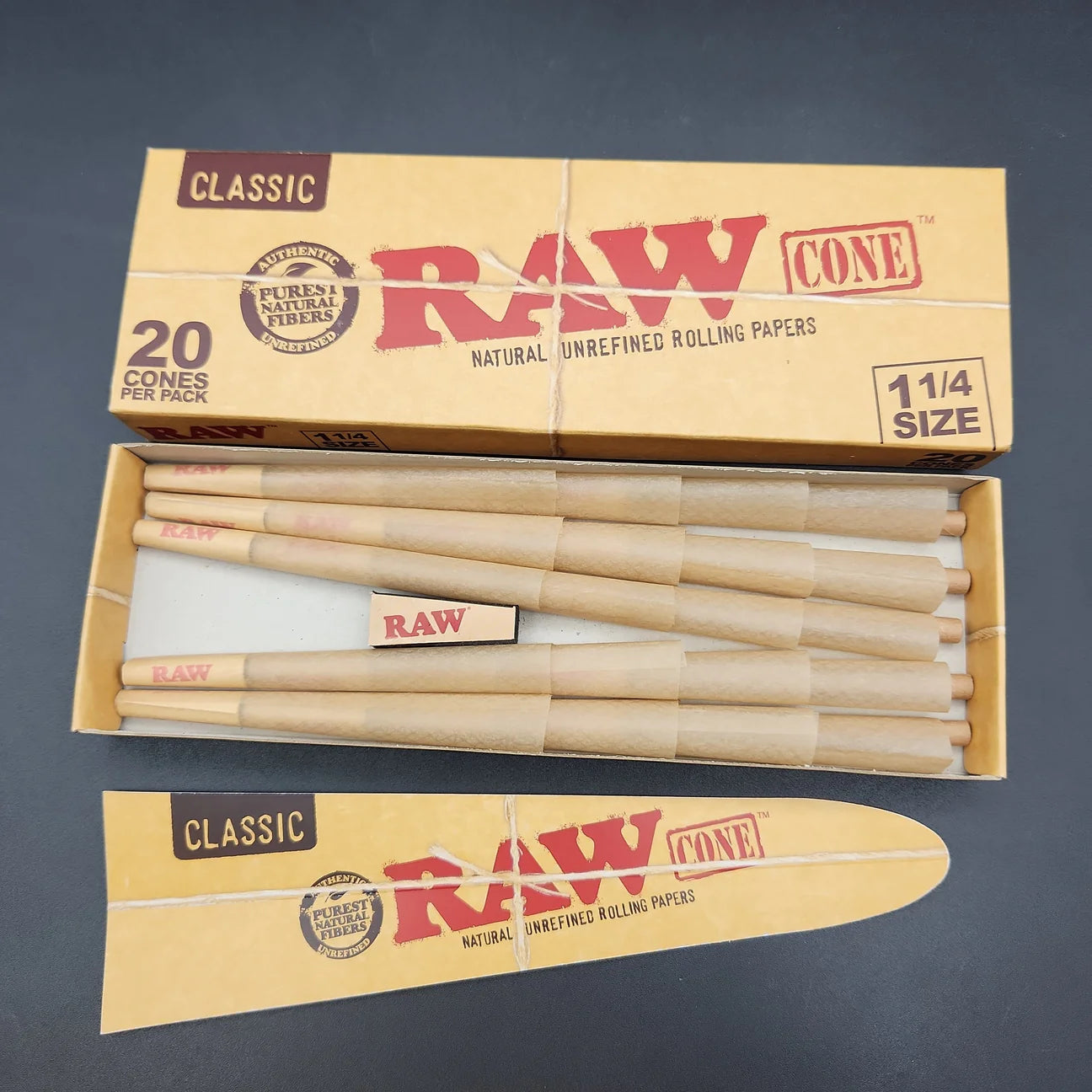 RAW CLASSIC CONE 1 1/4 | 20PK