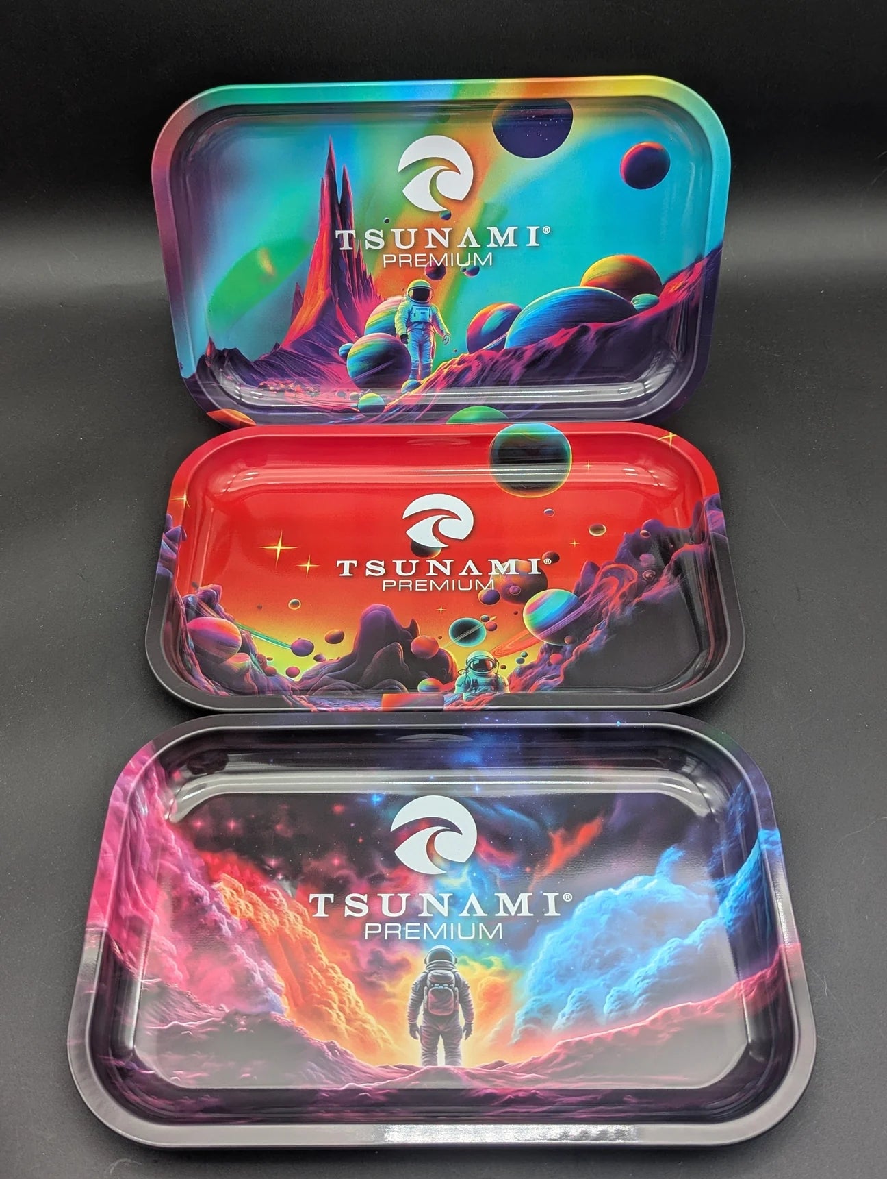 TSUNAMI PREMIUM ASTRONAUT ROLLING TRAY