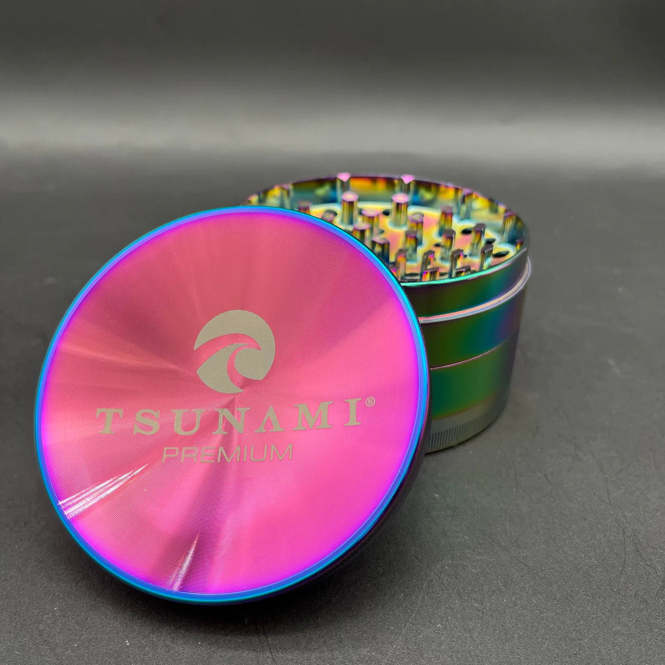 TSUNAMI DRY HERB GRINDER 4 PIECE 100MM (XL)