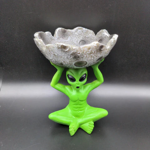 Alien Holding Moon Ashtray | 5.5"