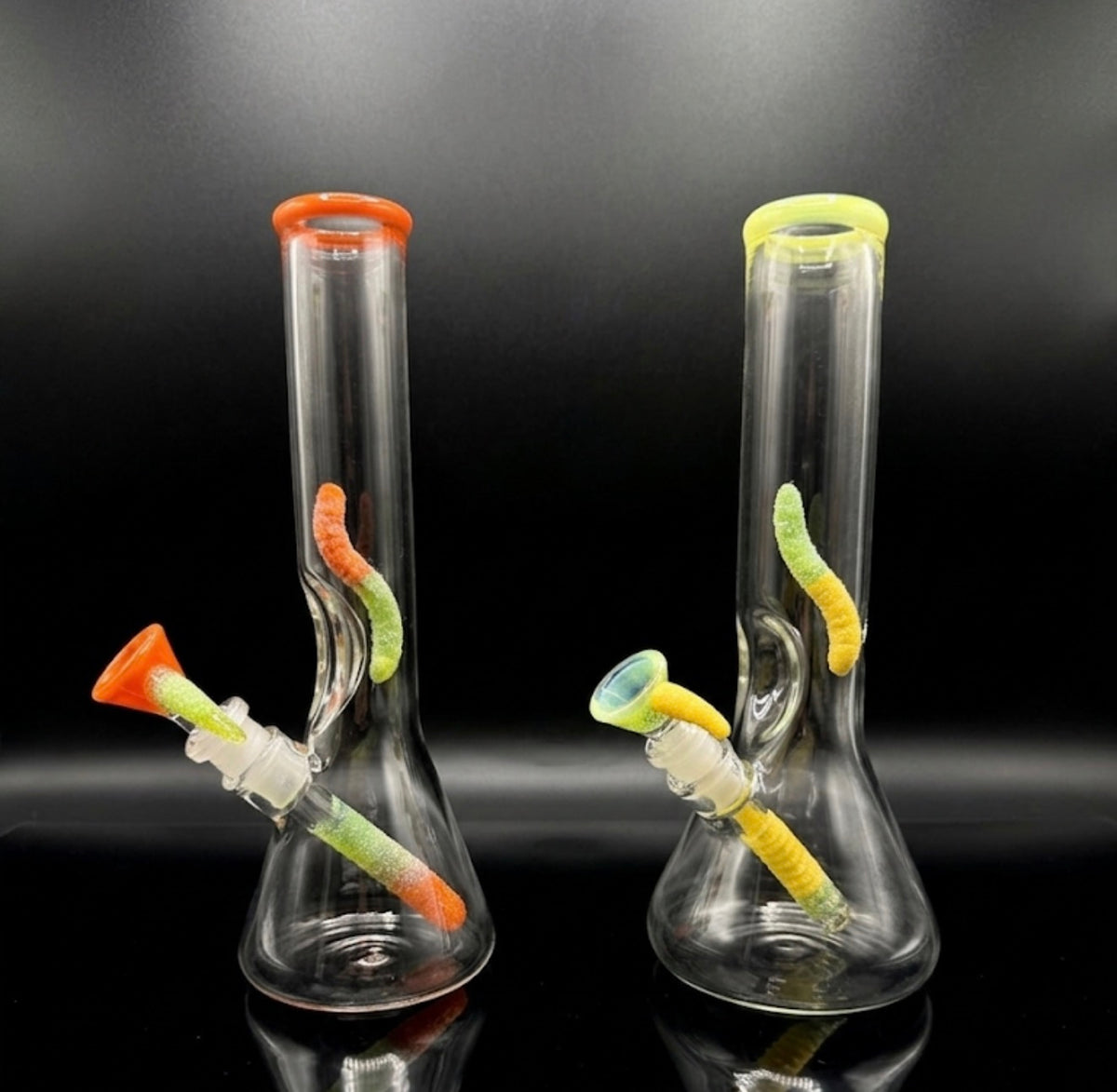 Sour worm beaker 10”