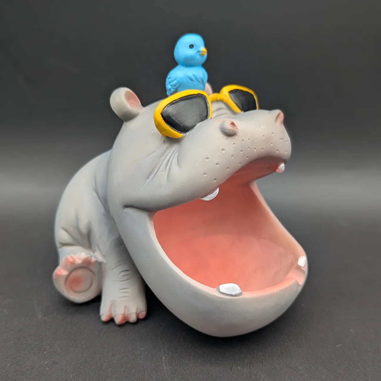 HAPPENIN' HIPPO POLYRESIN ASHTRAY