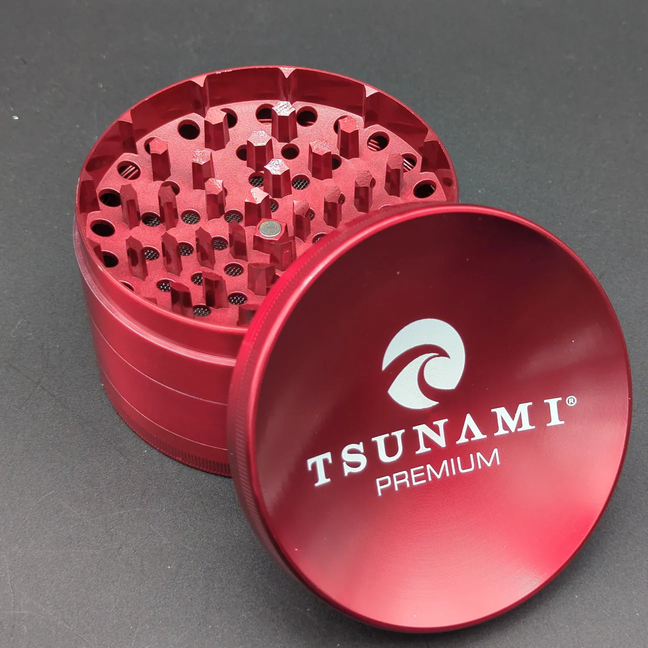 TSUNAMI DRY HERB GRINDER 4 PIECE 100MM (XL)