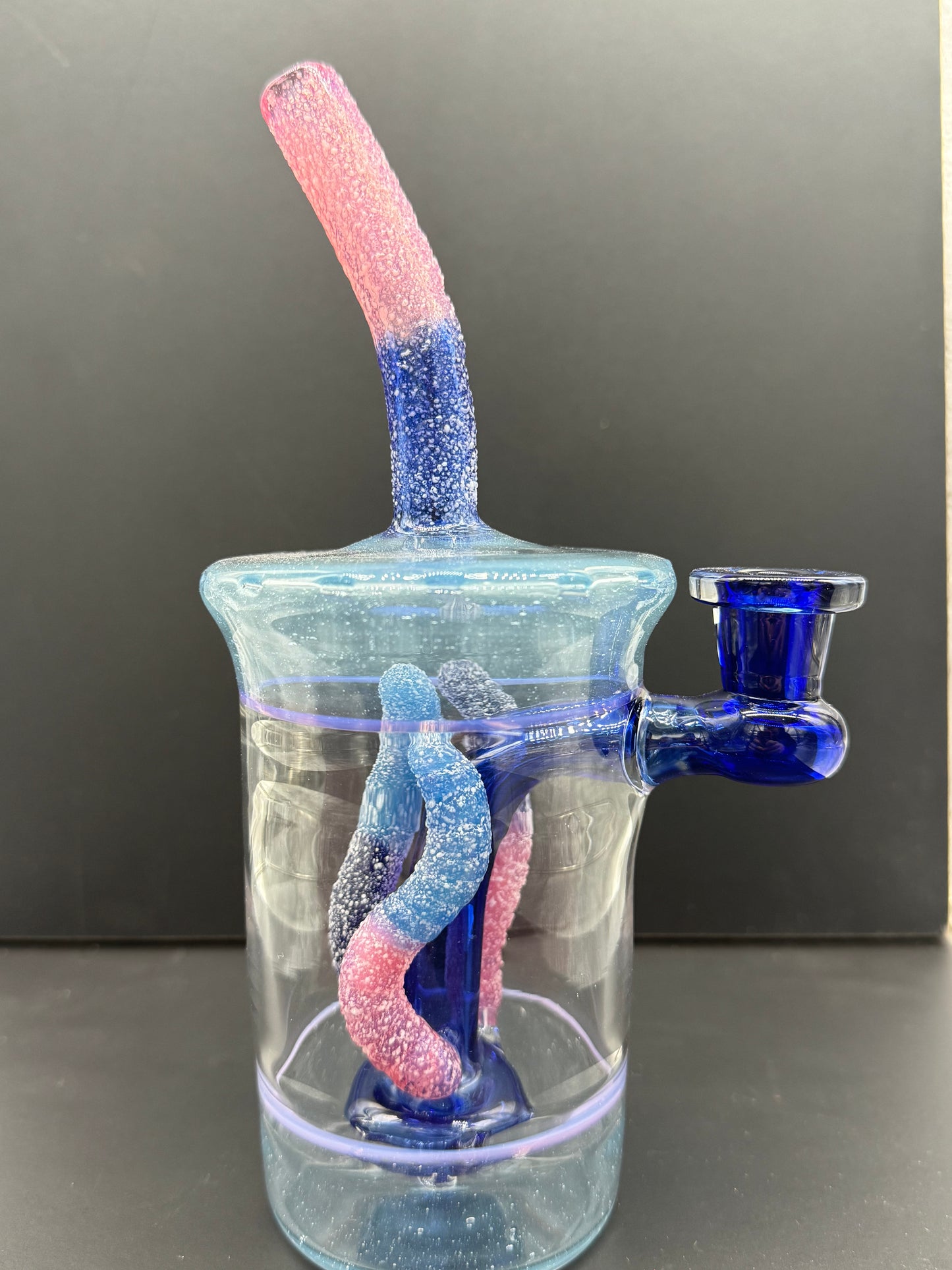 Emperial glass worm cup